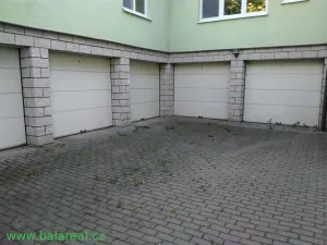 Pronájem garáže, Brno, Martina Ševčíka, 43 m2