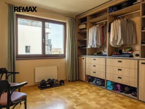 Prodej bytu 3+kk, Praha - Hrdlořezy, Učňovská, 86 m2