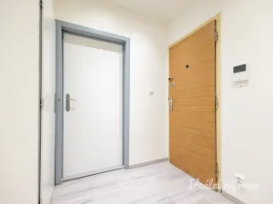 Pronájem bytu 1+kk, Praha - Chodov, Benkova, 29 m2