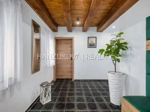 Pronájem rodinného domu, Horní Planá - Pernek, 156 m2