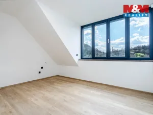 Prodej rodinného domu, Beroun, V Lukách, 150 m2
