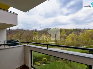 Prodej bytu 4+kk, Praha - Hloubětín, Nademlejnská, 93 m2