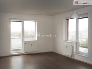 Pronájem bytu 2+kk, Praha - Modřany, Vorařská, 88 m2