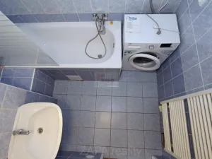 Pronájem bytu 2+1, Praha - Žižkov, Blahníkova, 69 m2