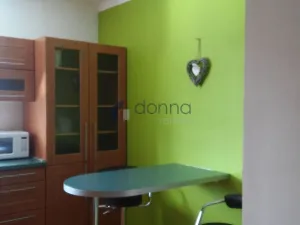 Pronájem bytu 3+1, Praha, Viklefova, 96 m2