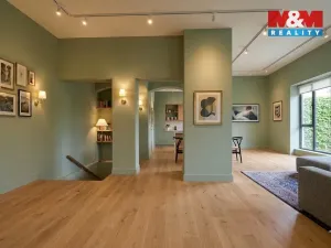 Prodej rodinného domu, Černiv, 320 m2