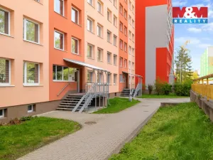 Prodej bytu 2+kk, Kladno - Kročehlavy, Na růžovém poli, 40 m2