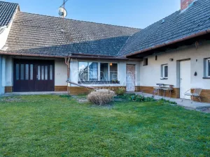 Prodej rodinného domu, Starovice, 300 m2