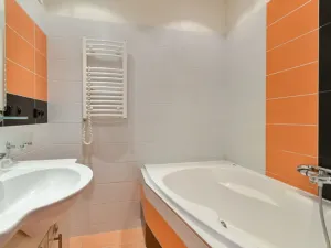 Pronájem bytu 4+1, Praha - Hlubočepy, Lohniského, 88 m2