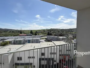 Pronájem bytu 2+kk, Rosice, Karla IV., 54 m2