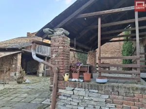 Prodej pozemku pro bydlení, Charváty, 370 m2