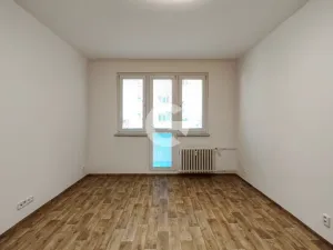 Pronájem bytu 2+1, Zlín, Dřevnická, 59 m2