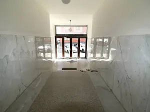 Pronájem bytu 1+kk, Praha - Holešovice, Heřmanova, 26 m2