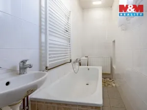 Prodej rodinného domu, Dačice - Dačice V, Husova, 56 m2