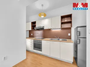 Pronájem bytu 1+kk, Přelouč, Edvarda Beneše, 38 m2