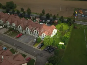 Pronájem rodinného domu, Veltrusy, Lomená, 139 m2