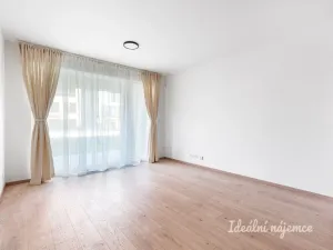 Pronájem bytu 1+kk, Praha - Hloubětín, Domalípova, 32 m2