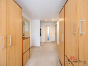 Prodej rodinného domu, Pardubice - Svítkov, Hradčanská, 126 m2