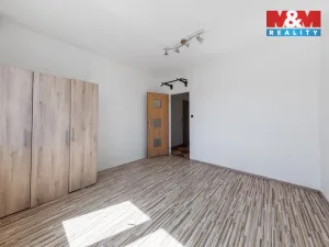 Prodej bytu 3+1, Sokolov, Mánesova, 60 m2