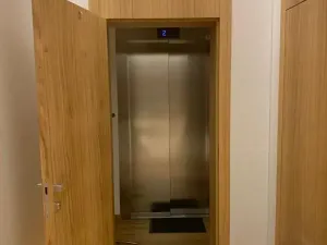 Pronájem bytu 5+kk, Komorní Lhotka, 200 m2