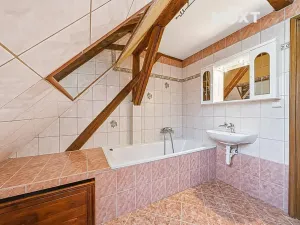 Prodej rodinného domu, Huzová, 170 m2