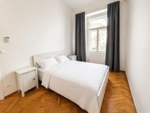 Pronájem bytu 2+kk, Praha - Nusle, Slavojova, 45 m2