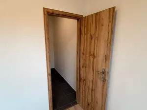 Pronájem bytu 2+1, Chomutov, Školní pěšina, 50 m2