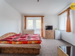 Prodej ubytování, Spálov, 813 m2