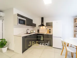 Prodej rodinného domu, Dolní Němčí, 220 m2