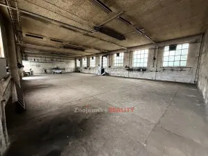 Pronájem skladu, Znojmo, 441 m2