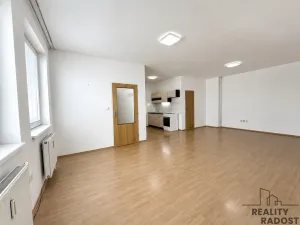 Pronájem bytu 1+kk, Hodonín, Národní třída, 50 m2