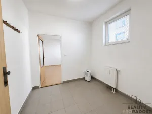 Pronájem bytu 1+kk, Hodonín, Národní třída, 50 m2
