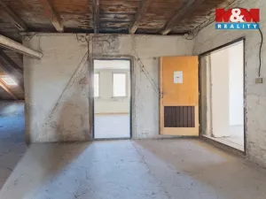 Prodej rodinného domu, Luby, Chebská, 364 m2