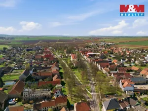 Prodej zemědělské usedlosti, Kněževes, Pražská, 90 m2