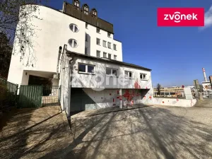 Pronájem restaurace, Zlín, Antonínova, 174 m2