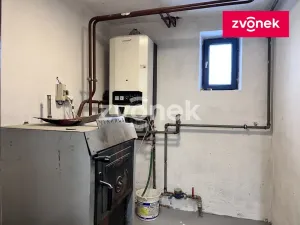 Pronájem skladu, Sazovice, 210 m2