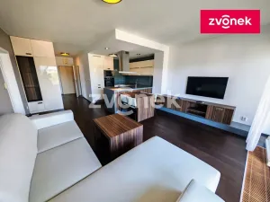 Pronájem bytu 3+kk, Zlín, Pod Křiby, 75 m2