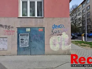 Pronájem garáže, Brno - Veveří, Grohova, 30 m2