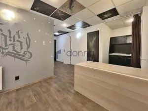 Pronájem obchodního prostoru, Praha, Šrobárova, 139 m2