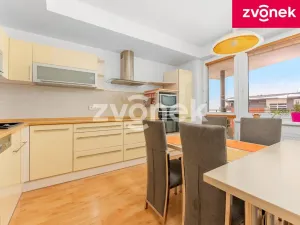 Prodej bytu 3+kk, Zlín, Voženílkova, 94 m2