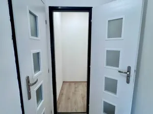 Prodej bytu 1+kk, Meziboří, B. Němcové, 35 m2