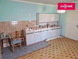 Prodej rodinného domu, Břestek, 280 m2