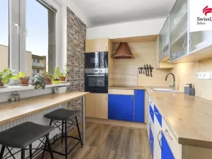 Prodej bytu 3+1, Choltice, Okružní, 64 m2