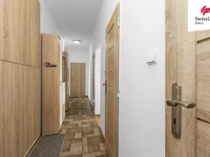 Prodej bytu 3+1, Choltice, Okružní, 64 m2