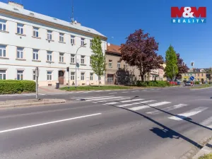 Prodej bytu 3+1, Kroměříž, Husovo náměstí, 92 m2