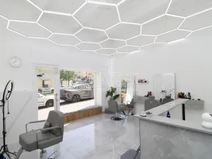 Pronájem obchodního prostoru, Praha - Břevnov, Bělohorská, 30 m2