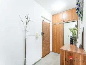 Prodej bytu 2+kk, Praha - Stodůlky, Běhounkova, 67 m2