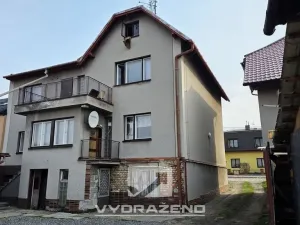 Prodej rodinného domu, Staré Město, Na Baštici, 240 m2
