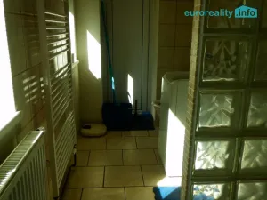 Prodej rodinného domu, Dolní Břežany - Zálepy, Úzká, 195 m2