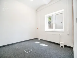 Prodej kanceláře, Mladá Boleslav, Ptácká, 305 m2